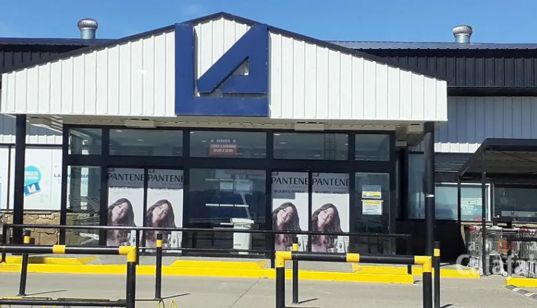 La cadena de supermercado La Anónima vive una de las peores caídas de consumo