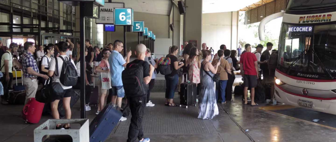 Pasajes gratis para personas con discapacidad: cómo reservarlos paso a paso tras los cambios del Gobierno