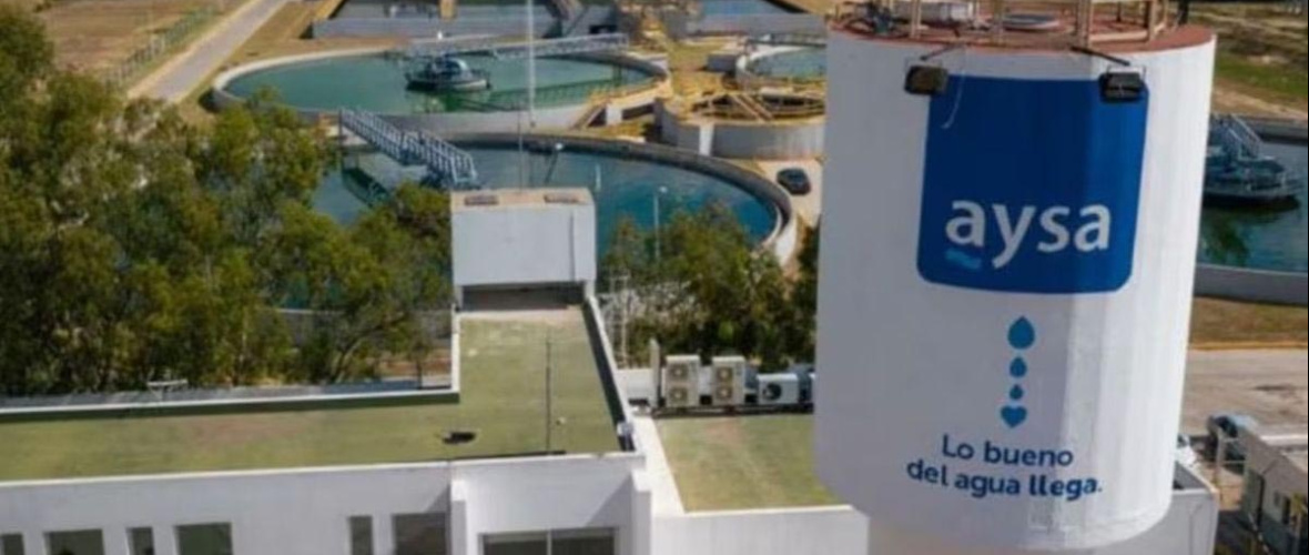 Javier Milei privatizó AySA, la empresa de suministro de agua potable en el AMBA