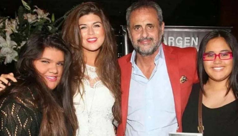 En medio de la detención de Morena, piden cadena de oración por su amiga