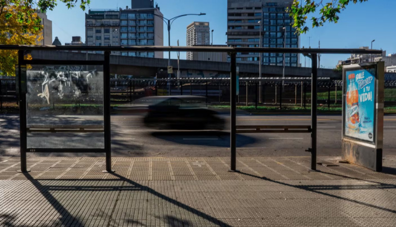 La UTA anunció un paro de colectivos para el martes 6 de mayo
