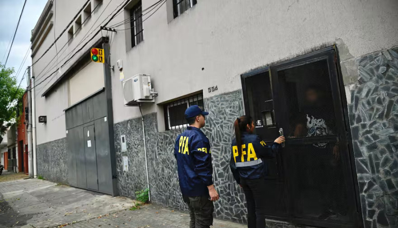 Allanamientos por las muertes en hospitales asociadas al fentanilo contaminado