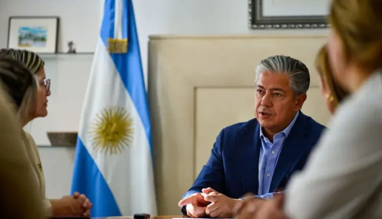 Rolando Figueroa inaugurará tres edificios escolares en un día en el interior neuquino