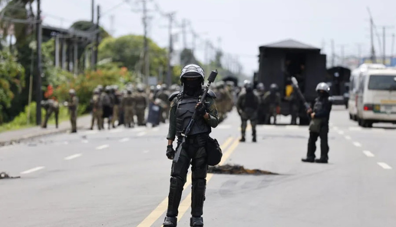 Casi 200 detenidos y un muerto tras brutal represión en Panamá