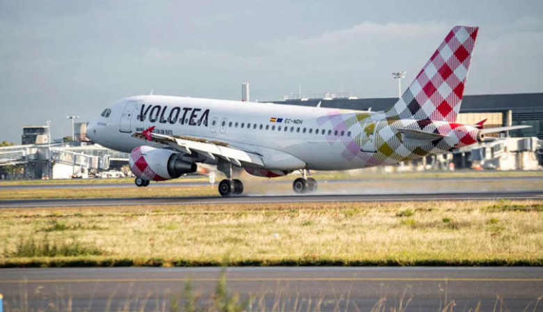 Muere un hombre succionado por una turbina de un avión en Italia