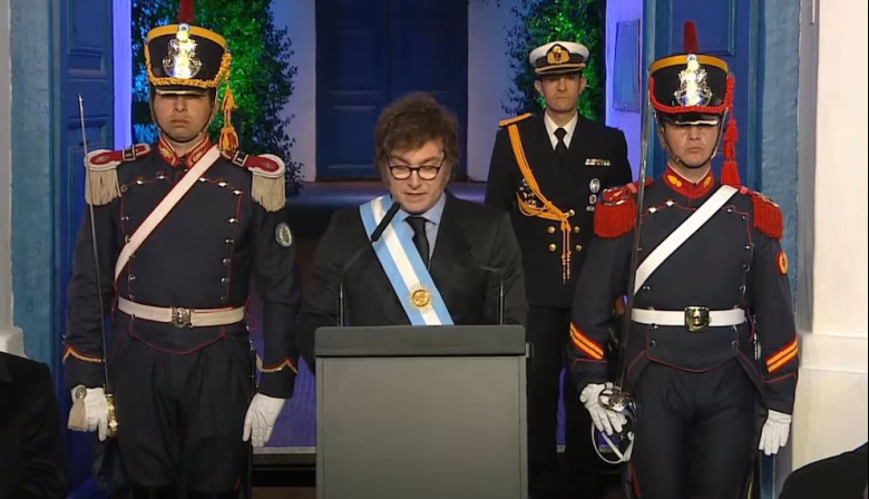 Javier Milei suspendió su viaje a Tucumán por las condiciones climáticas: solo iban a ir 4 gobernadores