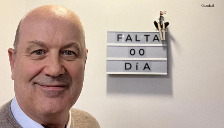 Sturzenegger defendió la motosierra en el Estado y pidió que le preguntaran por los "miles de puestos que se crearon"