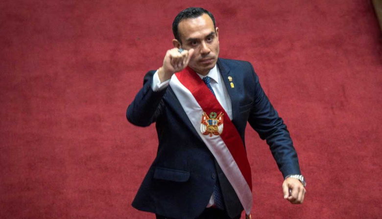 A dos meses de las elecciones, tambalea el presidente peruano José Jeri: el Congreso definirá si lo destituye