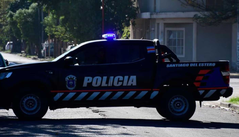 Femicidio en Santiago: asesinó a su expareja de 13 puñaladas delante de sus hijos y luego se quitó la vida