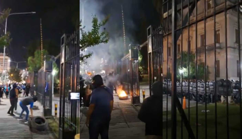 Tensión en Jujuy: un grupo de policías hizo una protesta salarial y se enfrentó con otros efectivos