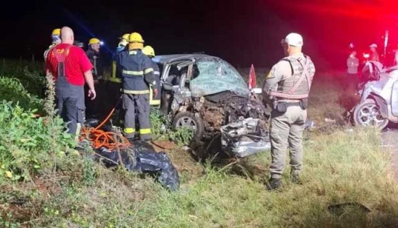 Murieron tres jóvenes argentinos en un choque frontal cuando viajaban hacia Misiones