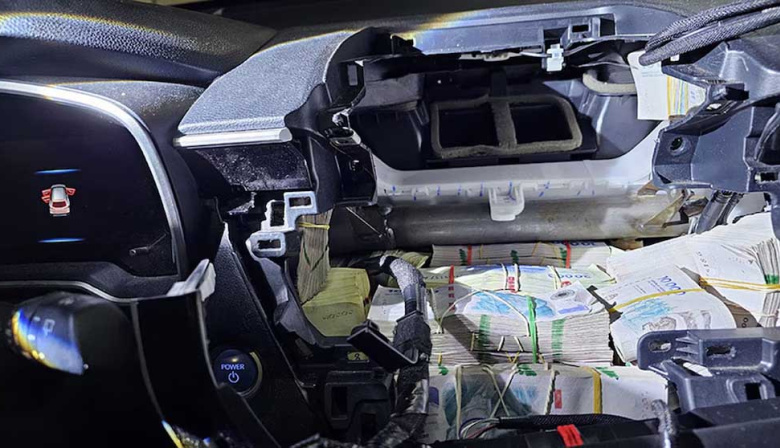 Viajaba de Chaco a Buenos Aires con más de $300 millones ocultos en el tablero de una camioneta