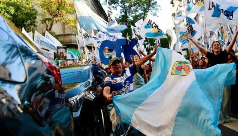 La fuerte defensa de Cristina Kirchner y su dardo a la Justicia: "Algo podrido huele en Dinamarca"