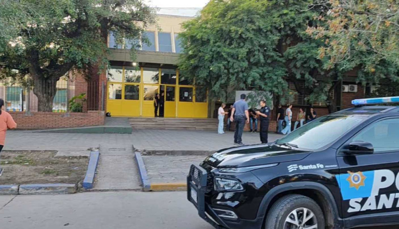 La policía de Santa Fe detuvo a un chico acusado de encubrir al alumno que mató a un compañero en el colegio