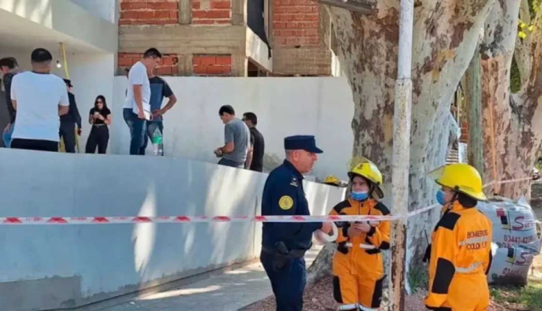 Macabro: el escalofriante hallazgo en una obra en construcción cuando demolieron una pared