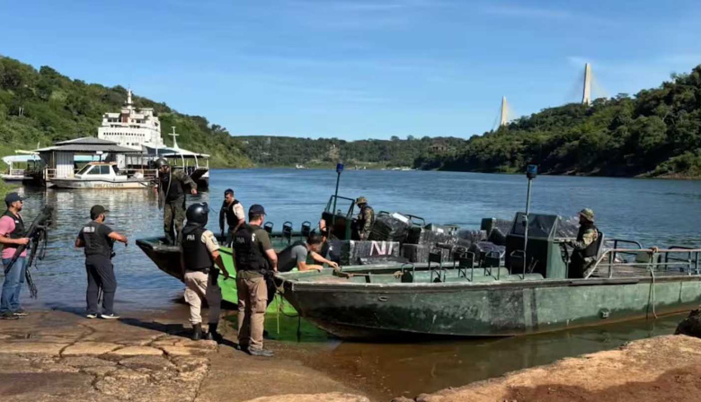 El feroz enfrentamiento a tiros entre Prefectura y un grupo de contrabandistas en el río Paraná