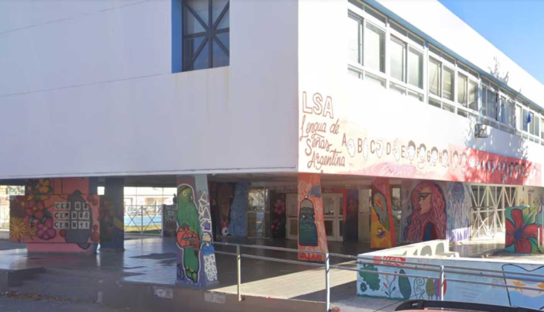 Un adolescente de 15 años apuñaló a un compañero del colegio en Río Negro: hay tres demorados