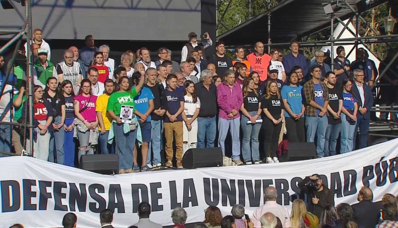 Docentes, alumnos y gremios preparan una marcha para reclamar por el financiamiento a las universidades