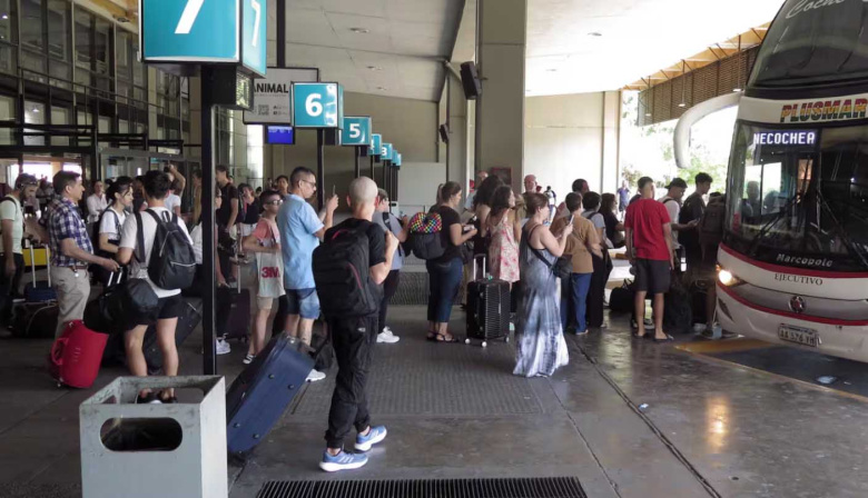 Pasajes gratis para personas con discapacidad: cómo reservarlos paso a paso tras los cambios del Gobierno