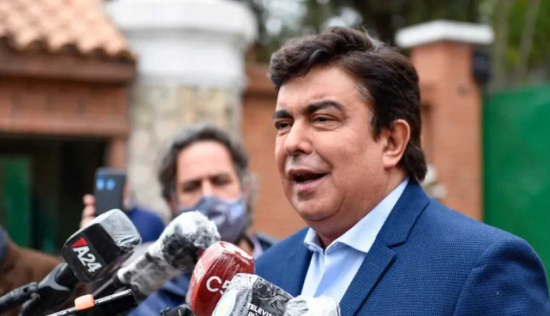 Denuncian que Fernando Espinoza impulsa una ordenanza para condonar una deuda municipal de casi $70 millones