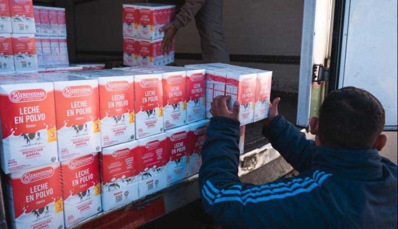 Mastellone Hnos. entrega más de 12.500 vasos de leche al Hospital Abraham Piñeyro de Junín