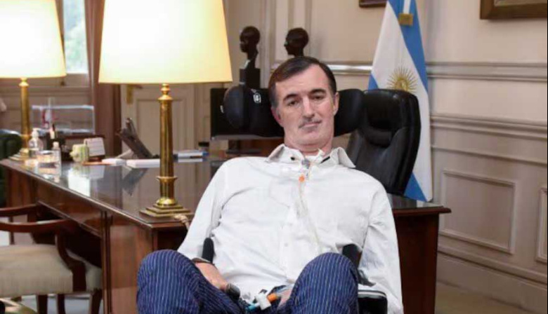 Esteban Bullrich, muy enojado por el apoyo a Adorni, renunció al PRO
