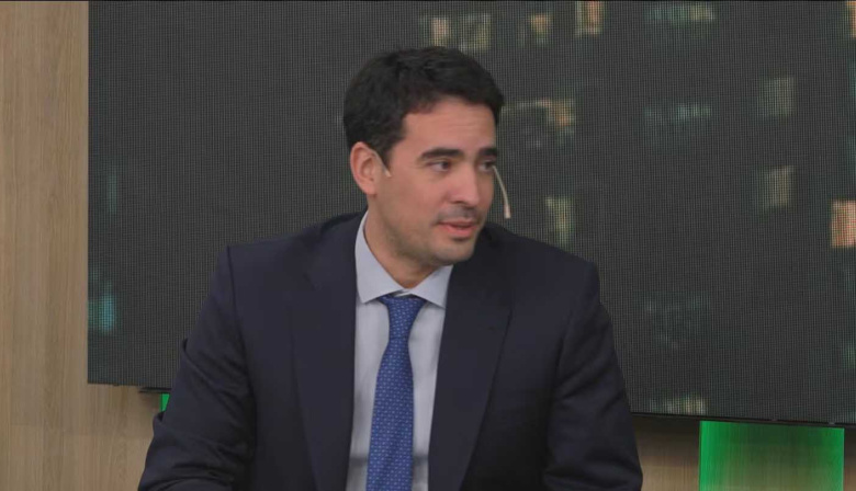 El nuevo vocero Adrián Ravier se diferenció de Adorni: “Con Santilli vamos a intentar ser menos chocantes”