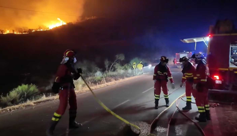 Los incendios forestales en España ya arrasaron más de 6000 hectáreas: hay 12 muertos, 23 desaparecidos y 1400 evacuados