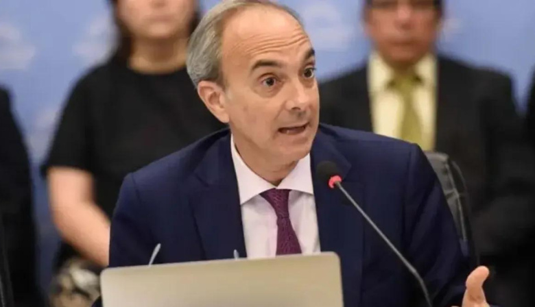 El secretario de Educación calificó de "político" el paro de CTERA y defendió los controles del Gobierno en las escuelas