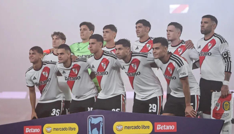 Mercado de pases al rojo vivo: un gigante brasileño realizó una oferta millonaria por una de las figuras de River