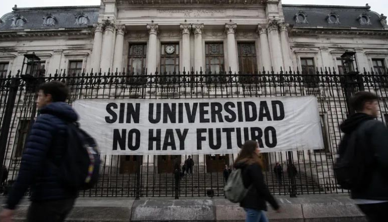 Paro universitario: docentes y no docentes reclaman por el financiamiento y la recomposición salarial