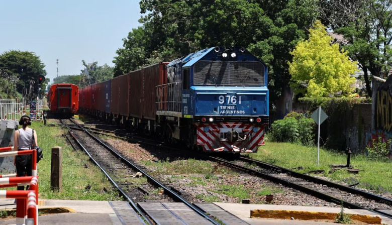 El Gobierno autorizó la privatización del Belgrano Cargas: será por 50 años y no podrán participar empresas controladas