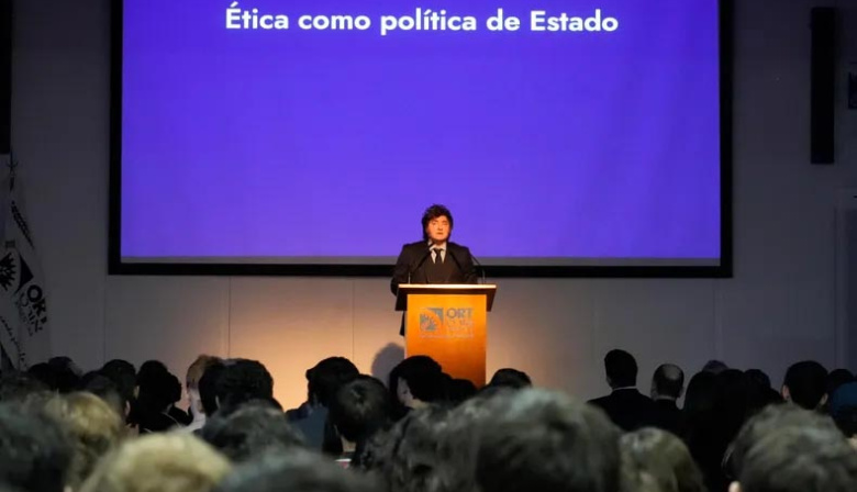 Blindado por un fuerte operativo de seguridad, Javier Milei habló sobre IA ante alumnos de la ORT