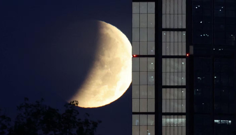 Luna de Sangre: las impactantes imágenes que dejó el último eclipse del año