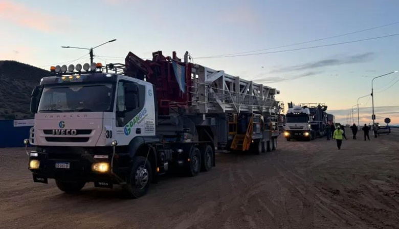 Llegó a Santa Cruz el primer equipo perforador que operará de manera permanente en el flanco norte