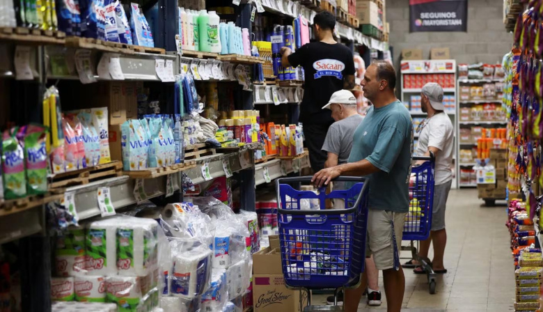 La inflación de agosto fue del 1,7% y acumula un 21,3% en lo que va del año