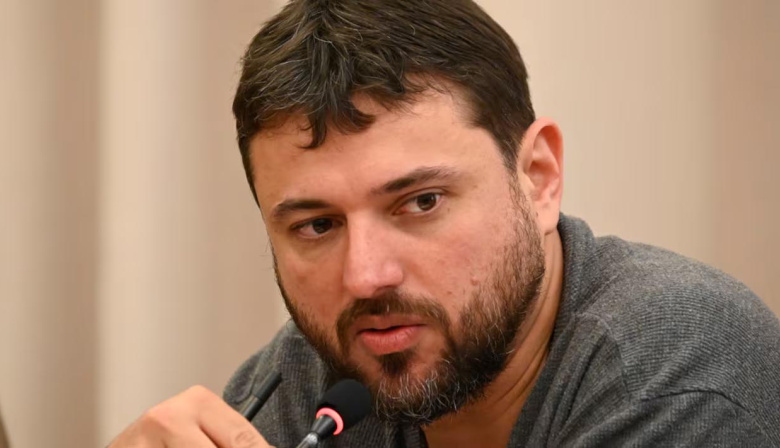 Confirmaron el procesamiento de Juan Grabois por la toma del Instituto Perón