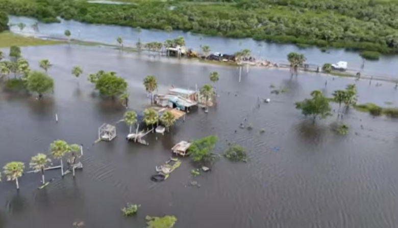Crecida de los ríos Paraná y Uruguay: más de 10 puertos superaron los niveles de alerta y evacuación en el Litoral