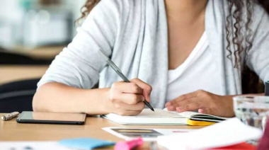 Aumentos y retroactivo: cómo quedan los sueldos docentes en la Provincia de Buenos Aires