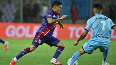 Con un gol de penal de Juanfer Quintero sobre el final, River le ganó a Ciudad de Bolívar en la Copa Argentina