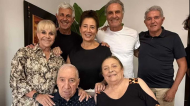 Carlos Bilardo cumplió 88 años: el festejo íntimo con Claudia Villafañe y los campeones del mundo