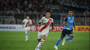River cortó su racha de triunfos en la Sudamericana: con un expulsado, empató con Blooming