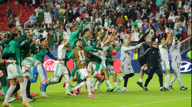 Argelia ganó un partido agónico contra Jordania y Argentina clasificó como líder de grupo