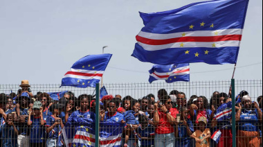 Aeropuerto colapsado y caos de tránsito: así fue la llegada de la selección de Cabo Verde luego de quedar afuera contra Argentina