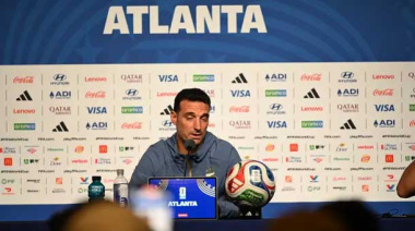 Lionel Scaloni se emocionó con el video del nene en un acto escolar: "Nosotros jugamos al fútbol para eso"