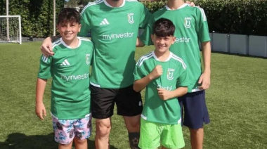 Lionel Messi ya juega para un nuevo club en España: la foto con sus hijos que es viral
