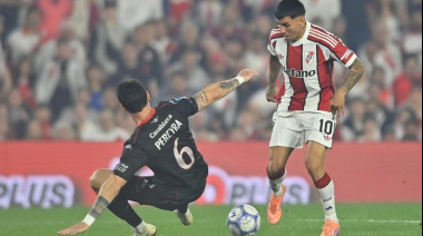 River Plate perdió 2-1 con Huracán y no pudo meterse en zona de clasificación a los playoffs del Torneo Clausura