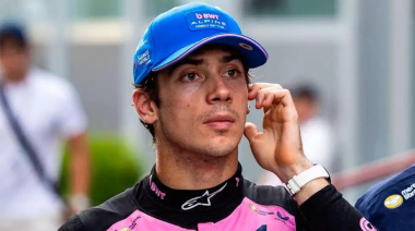 Franco Colapinto chocó con su compañero en el GP de Azerbaiyán y tuvieron que abandonar la carrera: "No lo puedo creer"