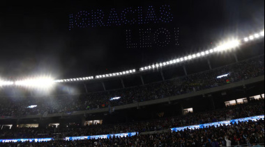 La reacción de los hinchas al comunicado de la empresa que apareció en el show de drones de Messi