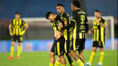 Tuvo un notable gesto de Fair Play, sus propios compañeros lo cruzaron, la hinchada lo silbó y terminó llorando en la cancha